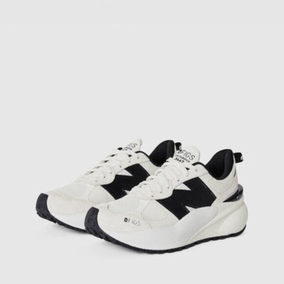 New Balance Shoes - New Balance Figs 3447 Shoes Size 7.5 Womens Sneakers Cream Black
